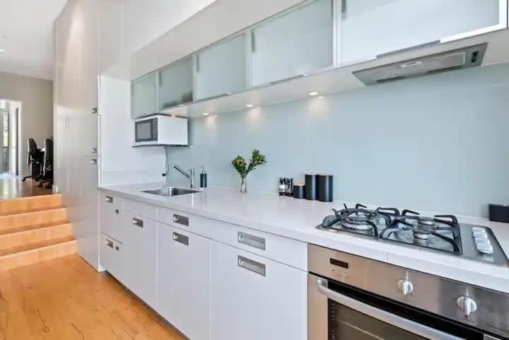 Luxury Lakeview 2 Bedroom Apartment Queenstown Exterior foto